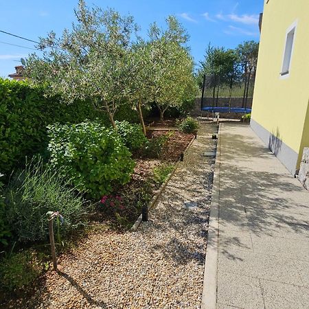Apartments Jana Salatić Dış mekan fotoğraf