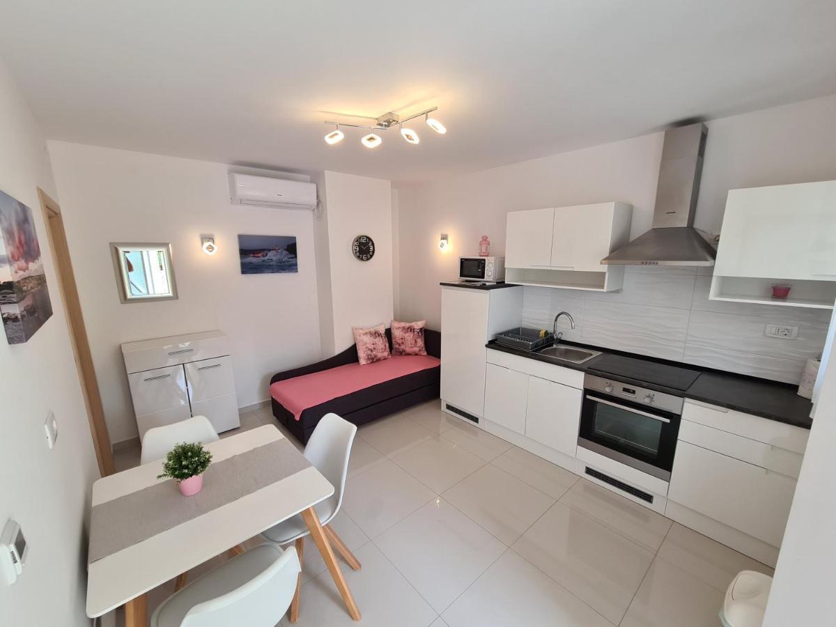 Apartments Jana Salatić Dış mekan fotoğraf