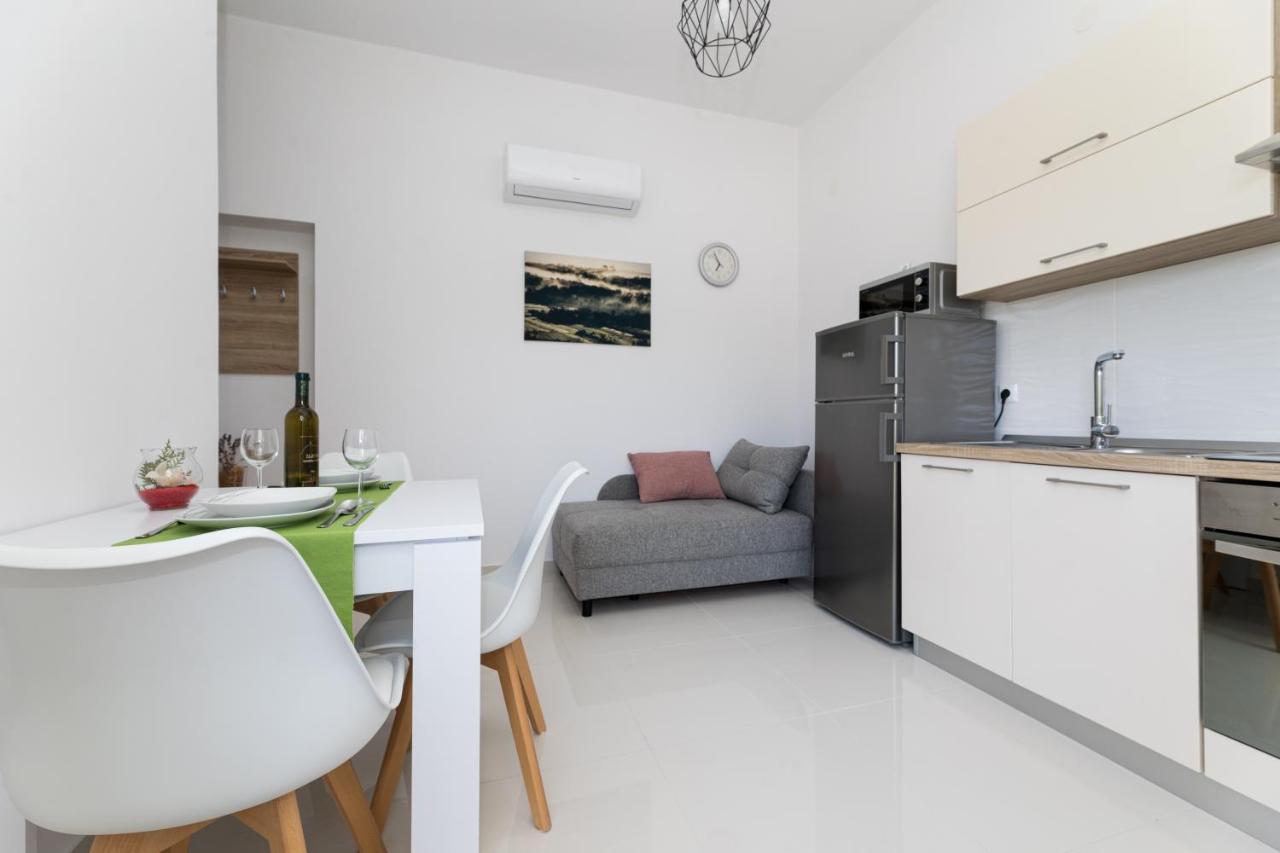 Apartments Jana Salatić Dış mekan fotoğraf