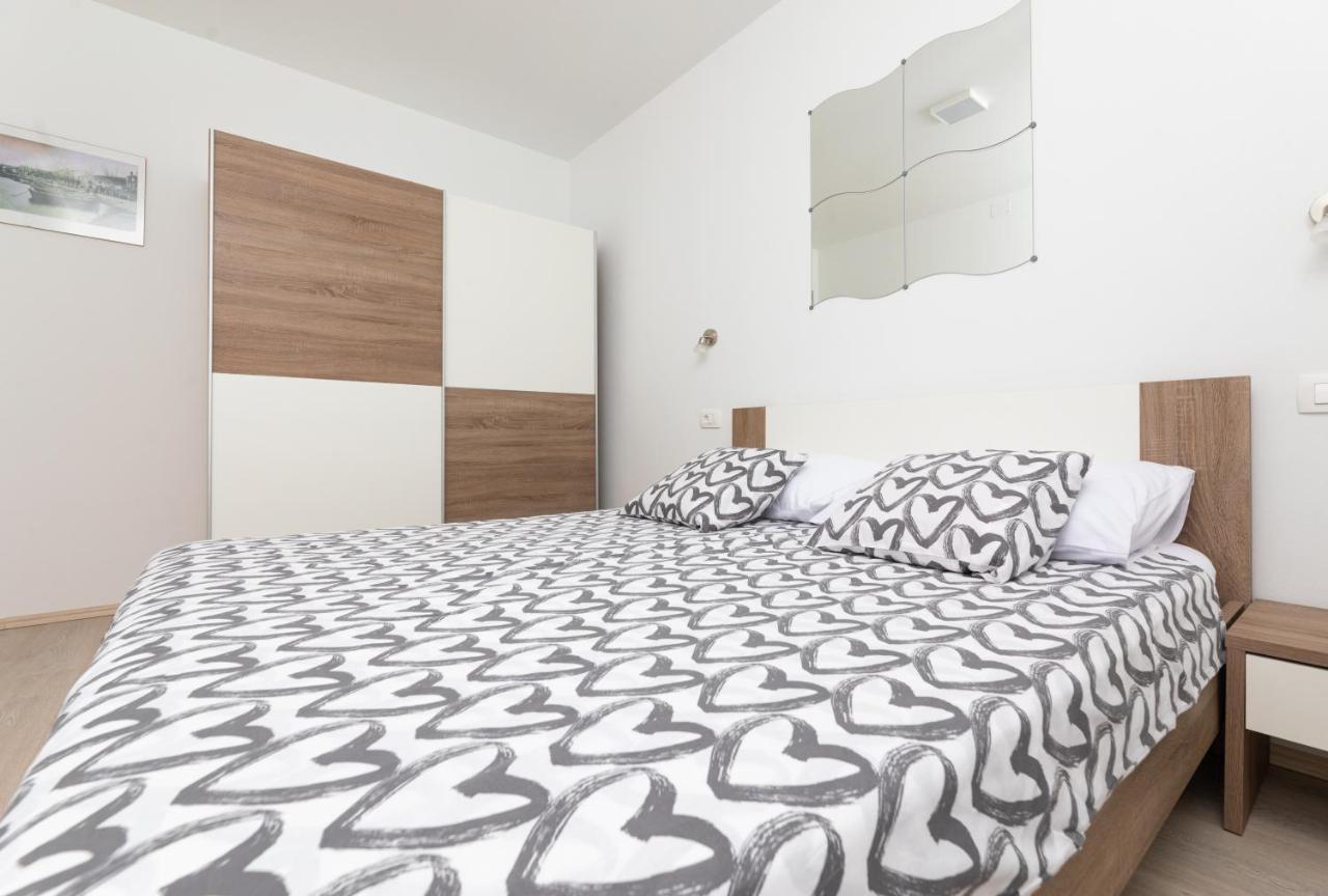 Apartments Jana Salatić Dış mekan fotoğraf