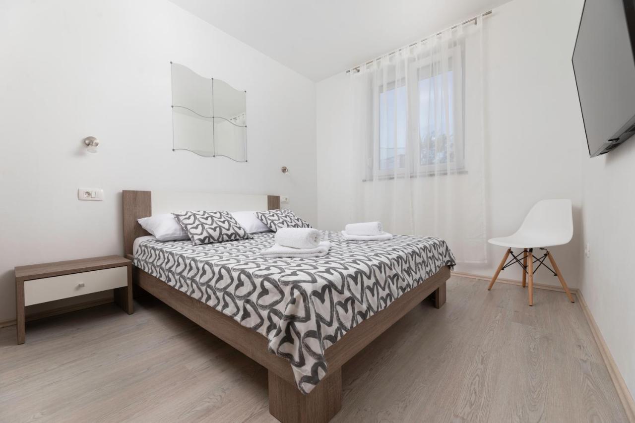 Apartments Jana Salatić Dış mekan fotoğraf